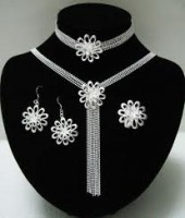 CONJUNTO GLAMOUR PLATA 925